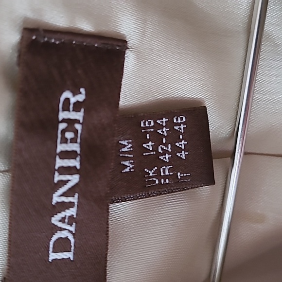 Danier leather jaket vintage - Picture 2 of 11
